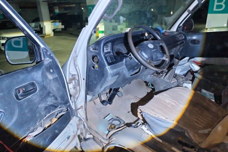 Used Jinbei Hiace 2014 2.0L 5th Generation Kuaiyunwang Business Version 4G21B Driver Seat