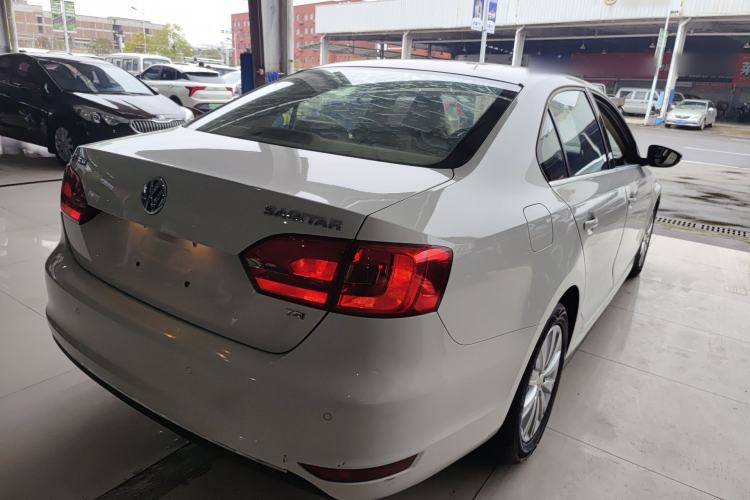 Used Volkswagen Sagitar 2014 Revised Version 1.4TSI Manual Luxury Edition
