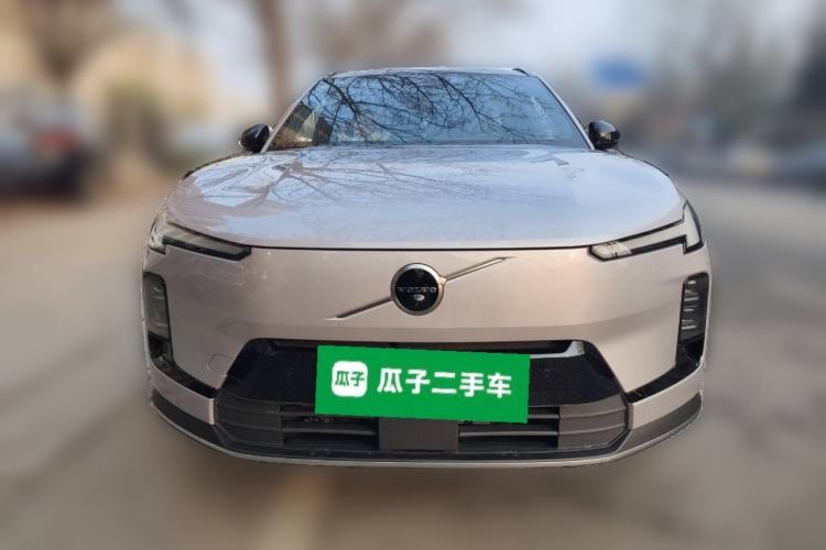 Used Volvo XC70 Plug-in Hybrid 2026 Model Four-Wheel Drive Long-Range Core
