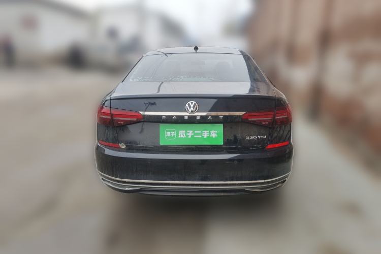 Used Volkswagen Passat 2019 330TSI Elite Edition China VI Rear