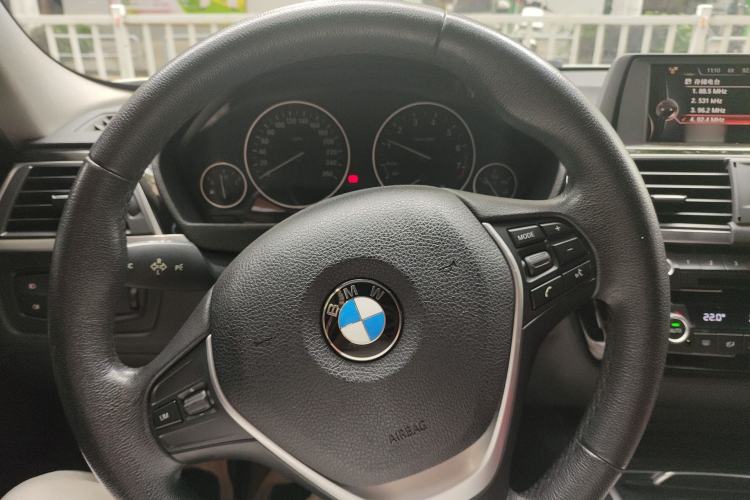 Used BMW 3 Series 2017 320Li Fashion Model
