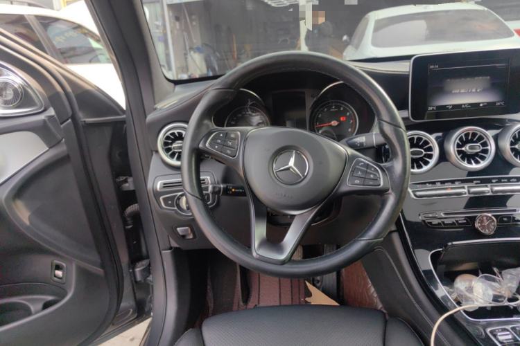 Used Mercedes-Benz GLC 2019 GLC 200 L 4MATIC Steering Wheel