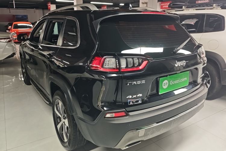 Used Jeep Cherokee 2019 2.0T Four-Wheel Drive Explorer Edition China V
