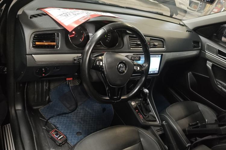 Used Volkswagen Lavida 2017 1.6L Automatic Comfort Edition
