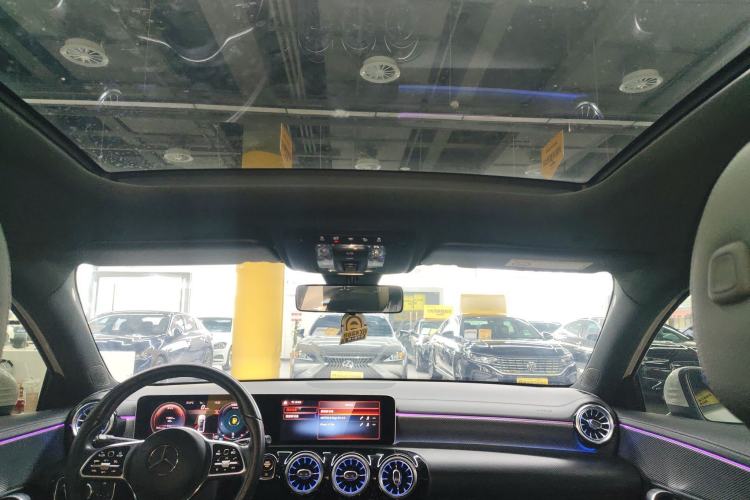 Used Mercedes-Benz A-Class 2020 Facelift A 180 L Sport Sedan Special Configuration
