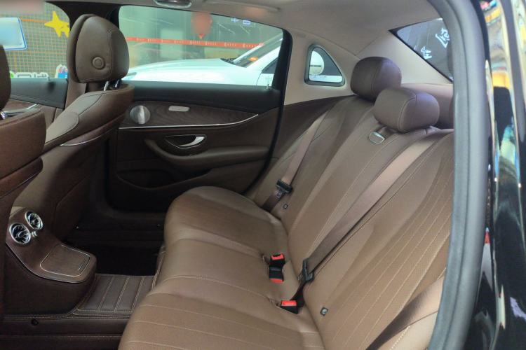 Used Mercedes-Benz E-Class 2022 Updated E 260 L
