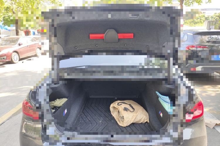 Used BMW 5 Series 2023 530Li Luxury Edition M Sport Package Trunk