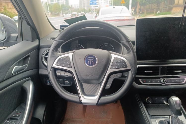 Used BYD Song 2019 1.5TI Automatic Smart Connect Luxurious Edition Steering Wheel