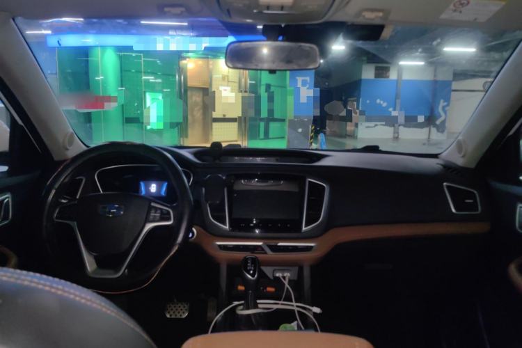 Used Geely Auto Vision X6 2018 1.4T CVT 4G Connected Flagship Edition