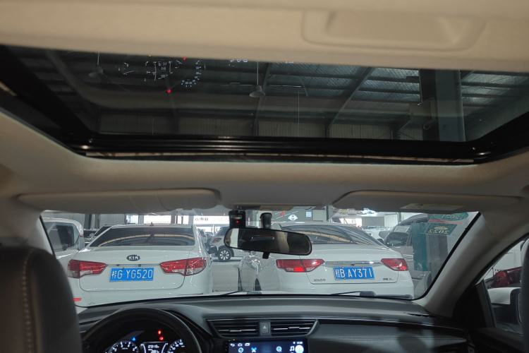 Used Honda Envix 2019 180TURBO CVT Enjoyment Edition China VI Headliner