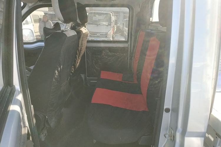 Used Wuling Rongguang New Truck 2021 1.8L Comfort-Grade Double-Cab Dual Rear Wheels LJ479Q6