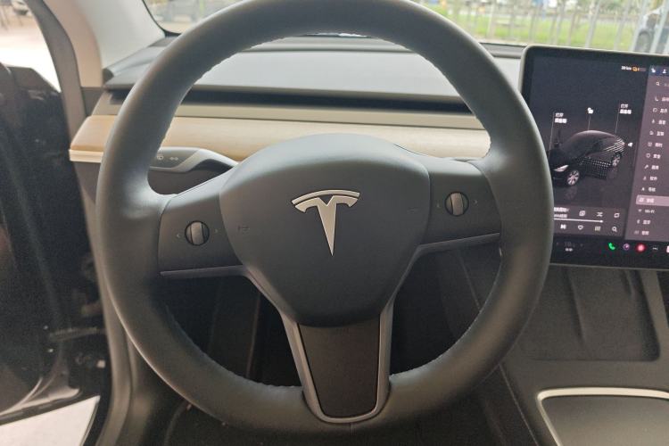 Used Tesla Model Y 2022 Revised Version Rear-Wheel Drive Steering Wheel