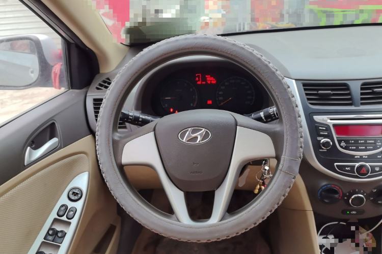 Used Hyundai Verna (older generation) 2010 Sedan 1.4L Manual Standard GL Model
