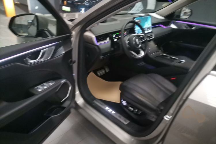 Used Wey Mocha New Energy 2024 Hi4 Four-Wheel Drive Long-Range Version