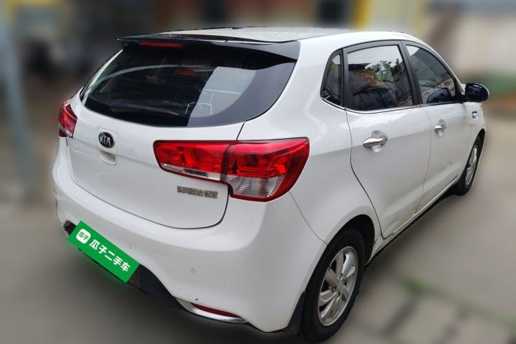 Used Kia K2 2015 Hatchback 1.4L AT GLS Cool Edition Rear Right 45 Deg