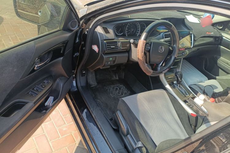 Used Honda Accord 2016 2.0L Comfort Edition
