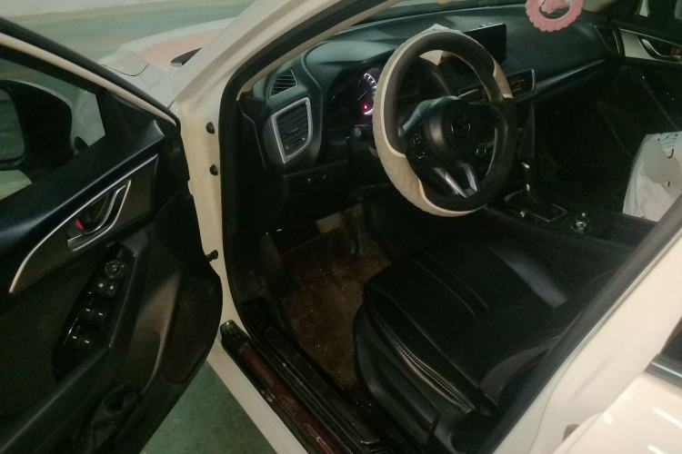 Used Mazda Mazda 3 Axela 2017 Sedan 1.5L Automatic Luxury Model Emission Standard China V