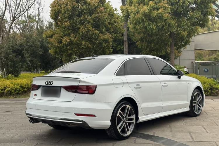 Used Audi A3 2017 Limousine 40 TFSI Sport Edition
