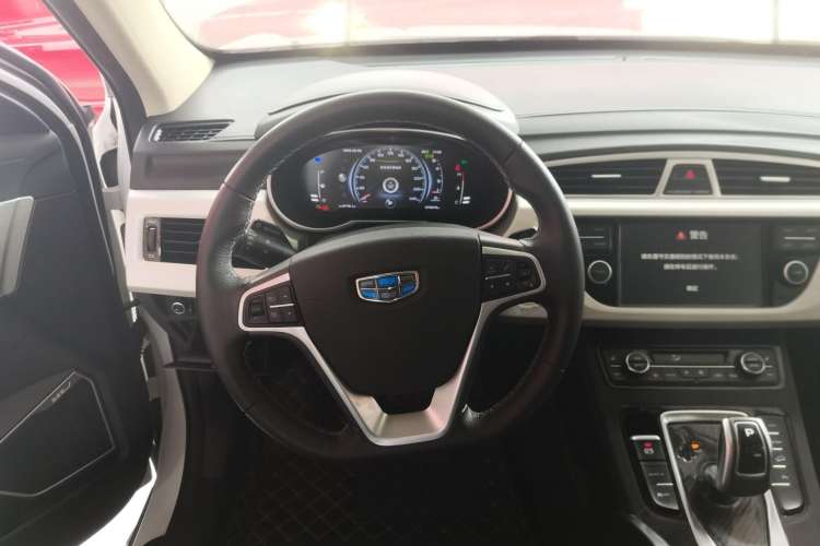 Used Geely Auto Emgrand X7 Sport 2020 1.8TD DCT Two-Wheel Drive Smart Connect 4G-Enabled Version