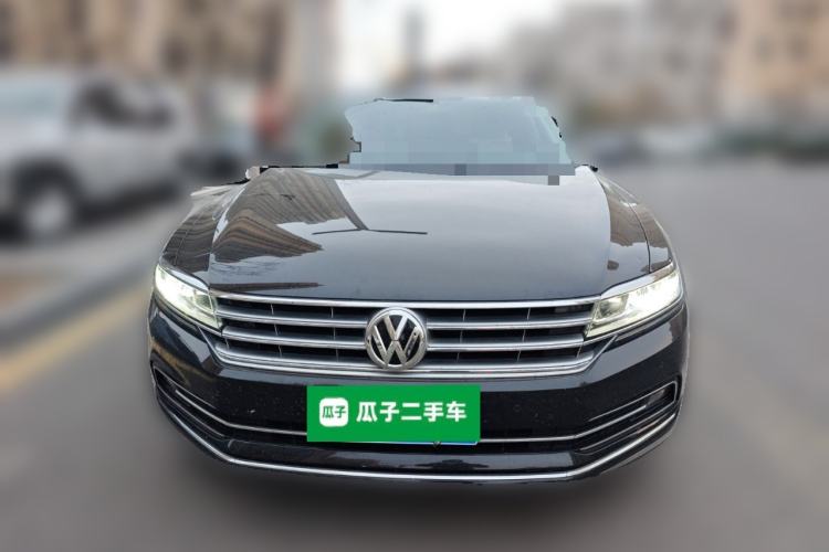Used Volkswagen Phideon 2018 Revised Version 380TSI Two-Wheel Drive Business Edition Front