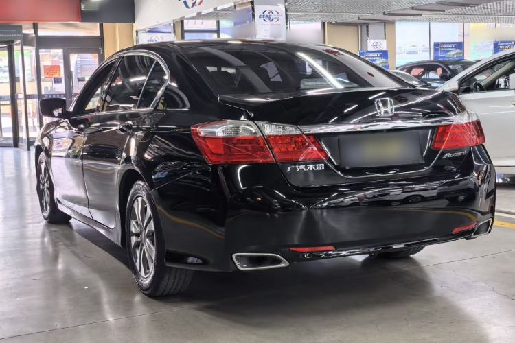 Used Honda Accord 2015 2.0L LXS Elite Edition Exterior 3