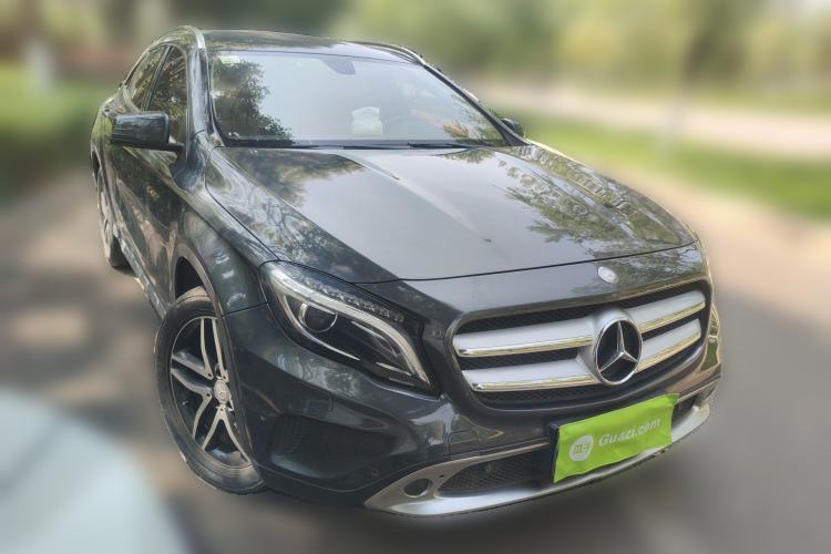 Used Mercedes-Benz GLA 2015 GLA 220 4MATIC Fashion Model