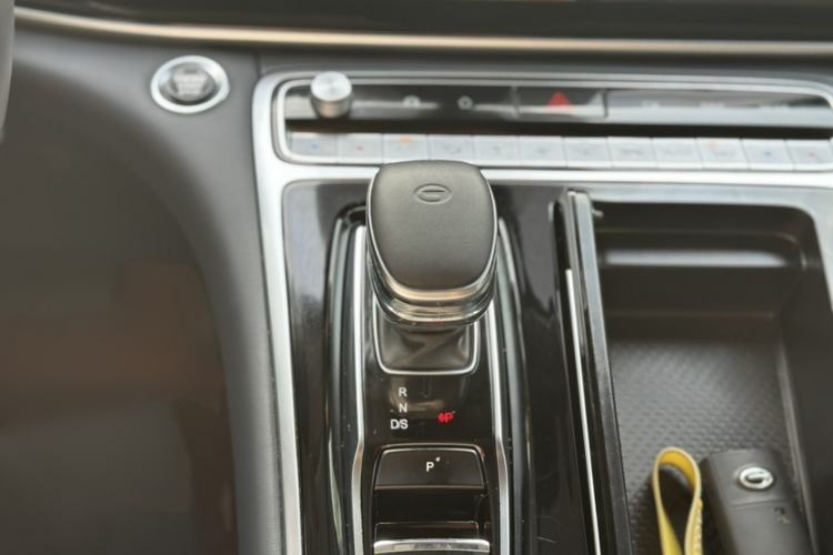 Used GAC Trumpchi M8 2021 Lingxiu Series 390T Ultimate Edition Interior 6