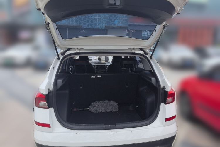 Used Skoda Kamiq 2018 1.5L Automatic Comfort Edition China VI Standard Trunk