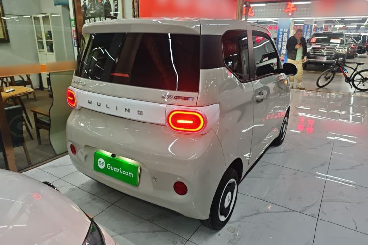 Used Wuling Hongguang MINIEV 2024 3rd Generation 215km Youth Edition
