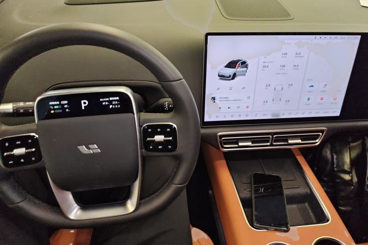 Used Li Auto L6 2025 Max Smart Refresh Edition Center Console