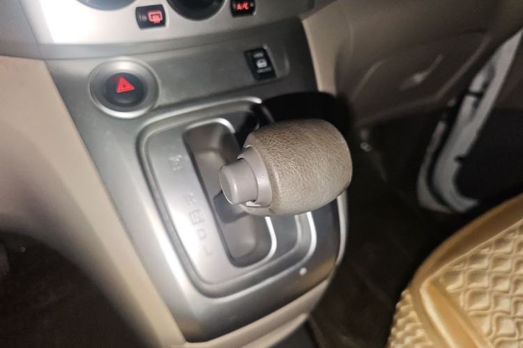 Used Nissan NV200 2016 Revised Version 1.6L CVT Luxury Edition
