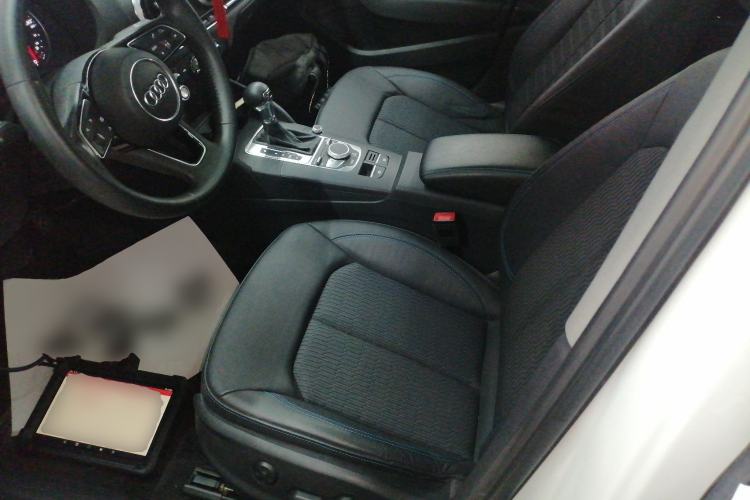 Used Audi A3 2019 Limousine 35 TFSI Fashion Edition China V standard
