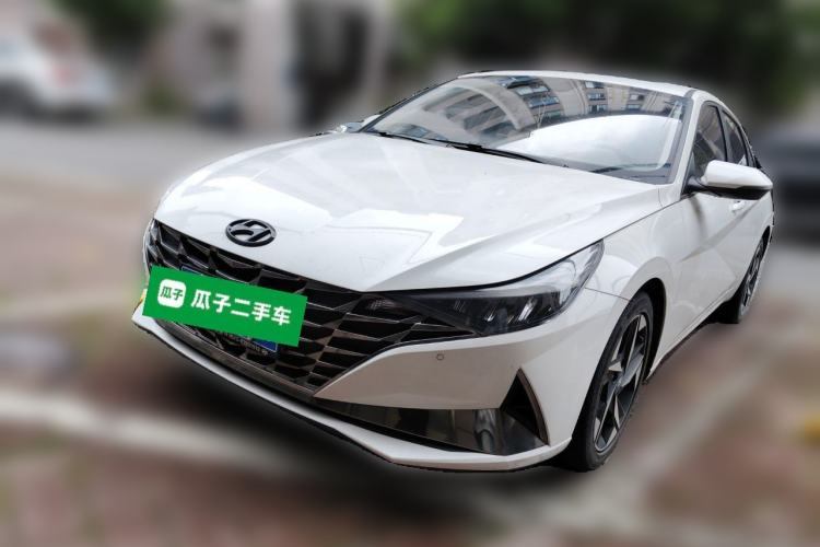 Used Hyundai Elantra 2022 1.5L CVT LUX Prestige Edition