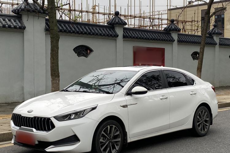 Used Kia K3 2021 1.5L CVT Fashion Edition Exterior 3