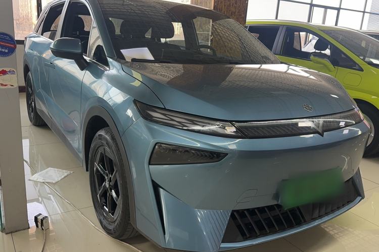 Used Venucia VX6 2024 520 Travel Edition