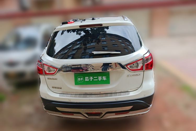 Used Suzuki S-Cross 2014 1.6L CVT Two-Wheel Drive Elite Version Rear