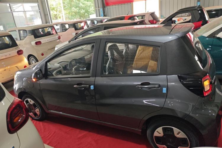 Used JAC Yiwei E10X 2024 Charming Edition 301km Lite