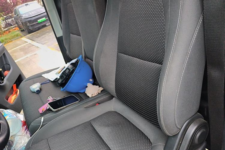 Used Ruichi EC75 2025 Ultra-Charging Version Pioneer II Type 50.1 kWh Left Rear Seat