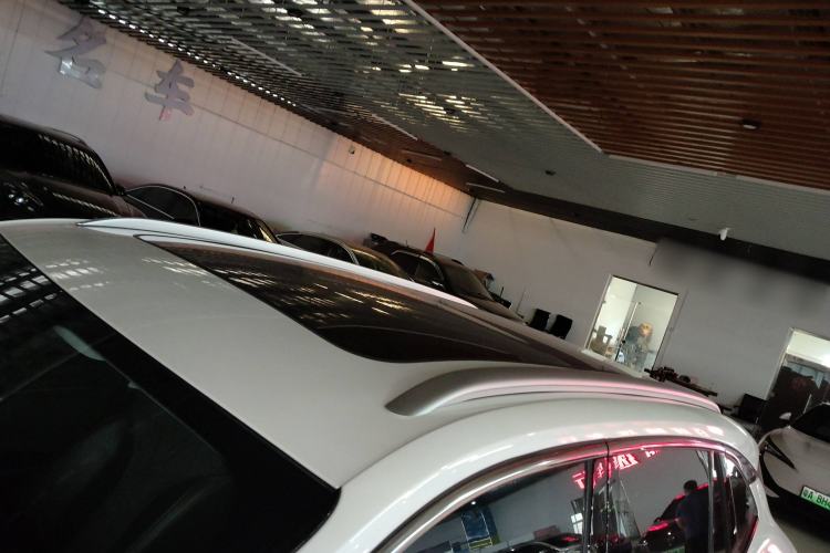 Used Roewe D5X DMH 2024 135 Tech Edition
