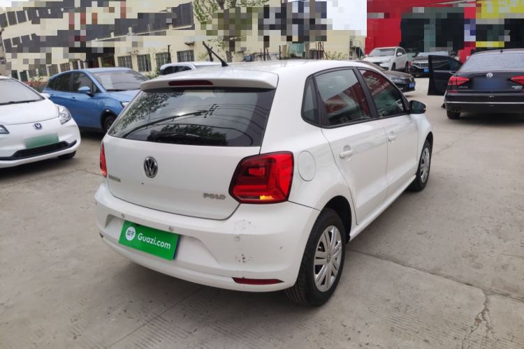 Used Volkswagen Polo 2014 1.4L Manual Fashion Edition
