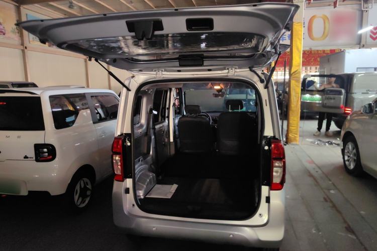 Used Wuling Zhiguang New Energy 2025 Standard Model
