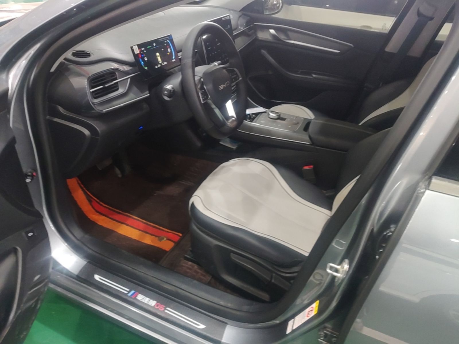 BYD Destroyer 05 2024 HONOR Edition DM-i 55KM Luxury Model — снимка 18