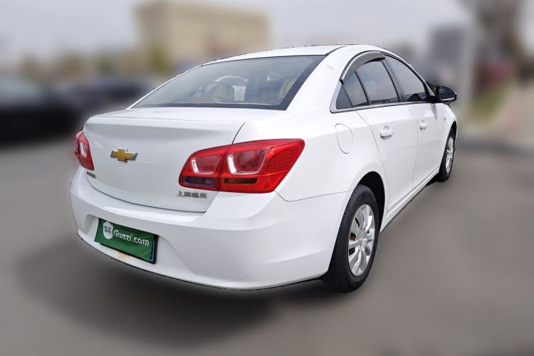 Used Chevrolet Cruze 2015 1.5L Classic SL MT Rear Right 45 Deg