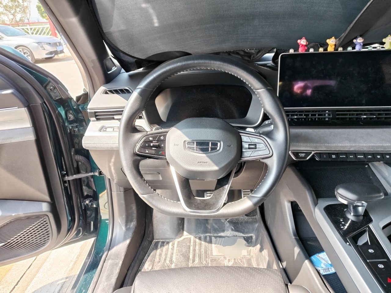 Geely Auto Preface 2023 2.0TD "Only This Verdant Green" Edition — снимка 10
