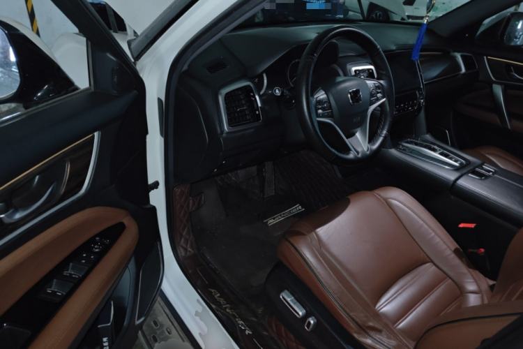 Used Honda UR-V 2017 370TURBO 2WD Prestige Edition China V Driver Seat