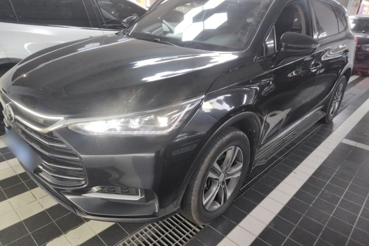 Used BYD Tang 2019 2.0T Automatic SmartConnect Luxury Edition 7 Seats China VI Standard