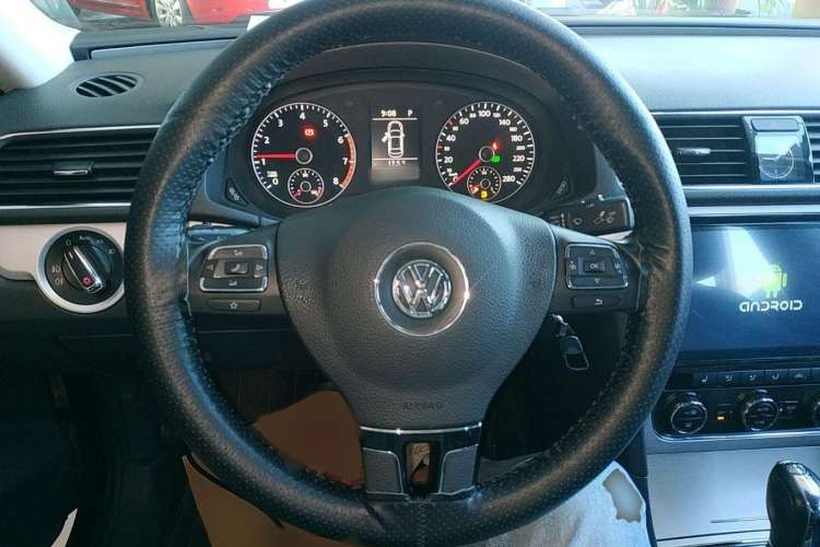 Used Volkswagen Passat 2015 1.8TSI DSG Prestige Edition