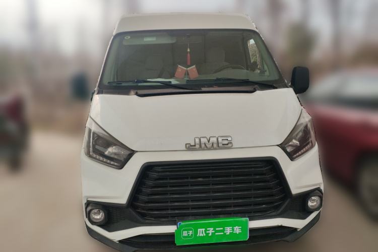 Used JMC Transit 2019 2.8T Commercial Version Long Wheelbase Mid-Roof 6-Seater Rear Single Tire China VI Emission Standard – JX493 Front