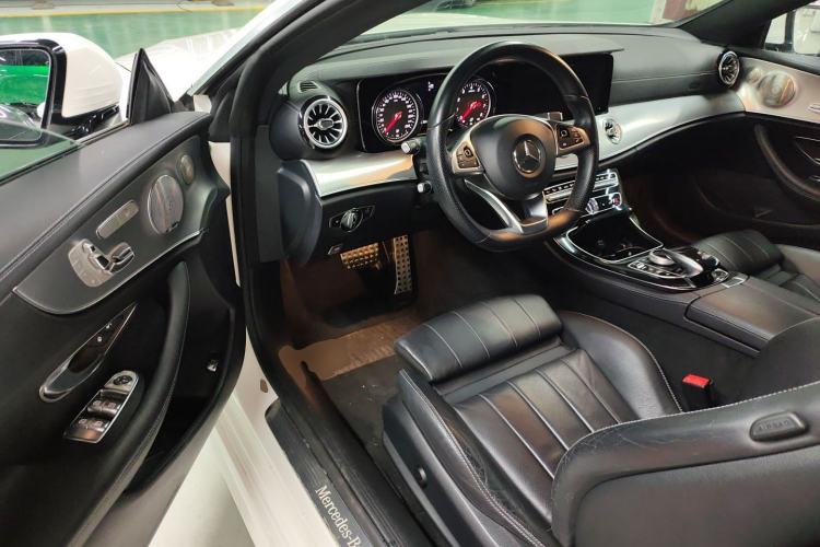 Used Mercedes-Benz E-Class 2018 E 200 4MATIC Coupe Driver Seat