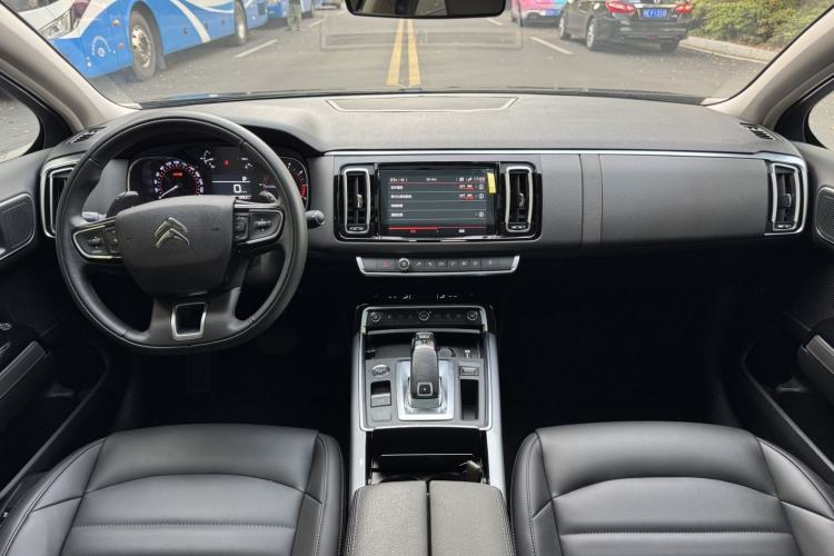 Used Citroen C6 2022 400THP Co-Creation Edition Interior 3